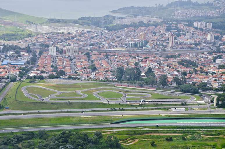 Prefeitura de São Paulo anunciou na última quarta-feira que vai leiloar o autódromo de Interlagos
