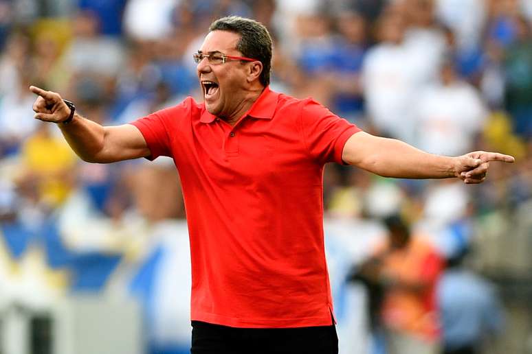 <p>Luxemburgo quer vit&oacute;ria para o Flamengo</p>