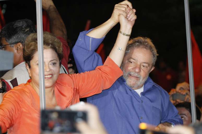 <p>Lula chamou A&eacute;cio de &quot;filhinho de papai&quot; em Recife</p>