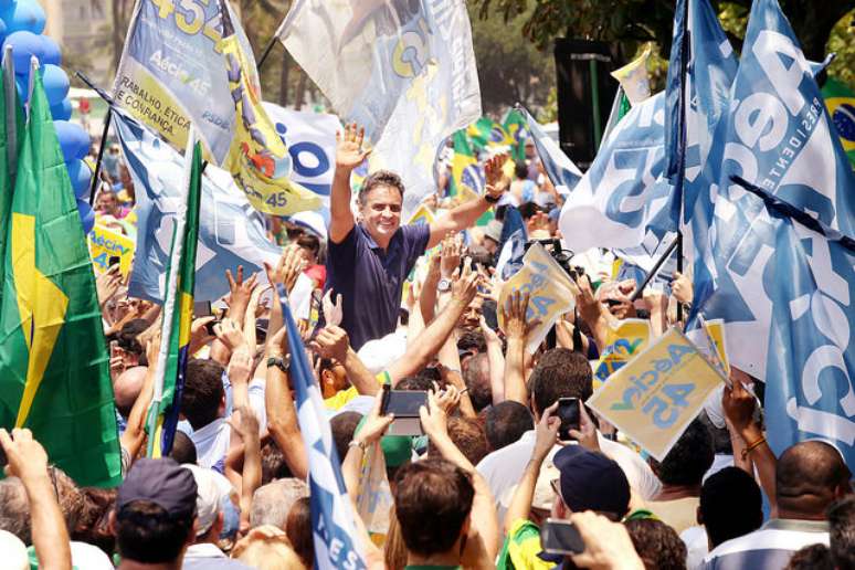 <p>Aécio visitou seis cidades nordestinas em campanha de segundo turno</p>