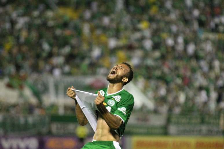 <p>&nbsp;Leandro &eacute; destaque da Chapecoense no Campeonato Brasileiro</p>