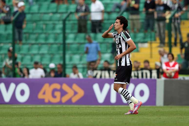 Figueirense empatou aos 46min do segundo tempo com Pablo