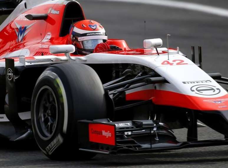 <p>Segundo Graeme Lowdon, diretor esportivo, a Menor, antiga Marussia, irá disputar as primeiras provas com o carro de 2014 adaptado</p>