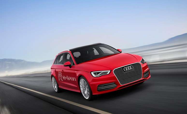 <p>Audi A3 e-tron</p>