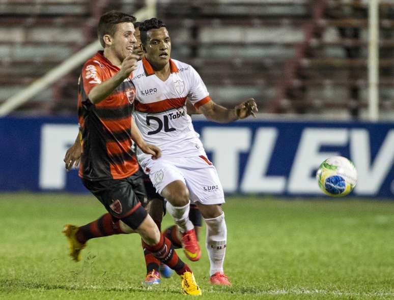 Portuguesa realizou partida apática no Estádio dos Amaros