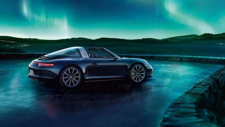 <p>Com potência de 400 cv, o 911 Targa 4S á uma das novidades exibidas no Salão Internacional do Automóvel de São Paulo</p><p> </p>