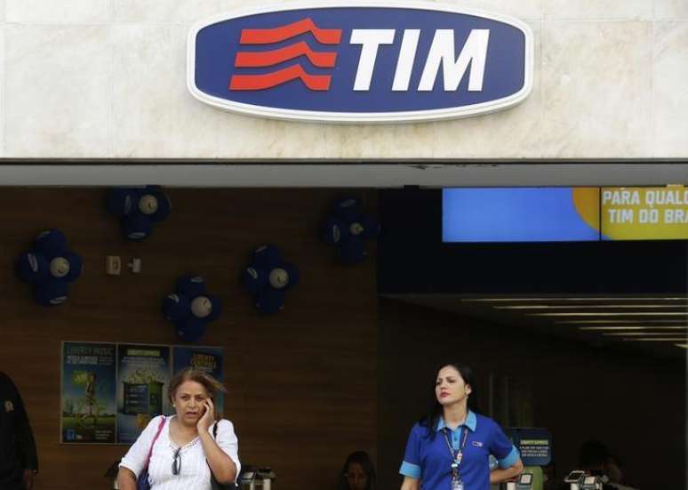 <p>Loja da companhia de telefonia móvel Tim no centro do Rio de Janeiro</p>
