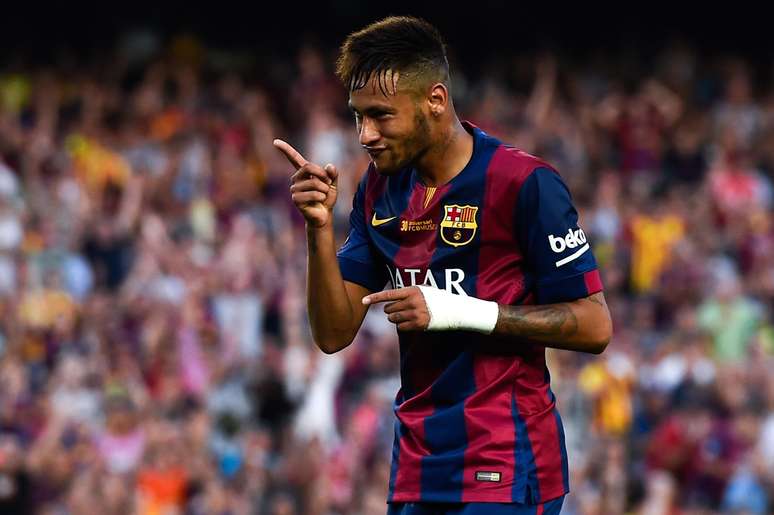 <p>Neymar atrasou por pouco</p>