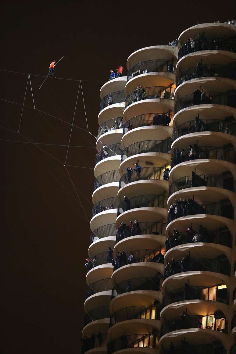 Nik Wallenda desafiou a morte em desafio 