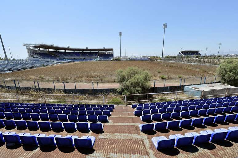 Estruturas da Olimp&iacute;ada de Atenas, em 2004, est&atilde;o abandonadas