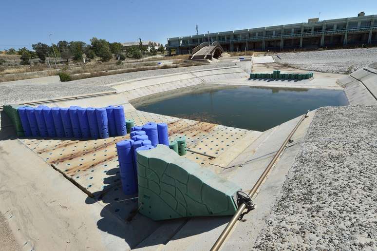 Estruturas da Olimp&iacute;ada de Atenas, em 2004, est&atilde;o abandonadas