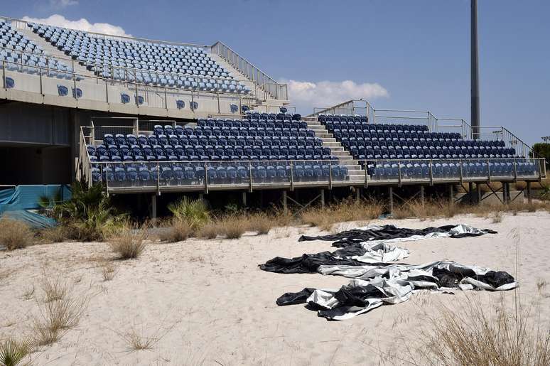 Estruturas da Olimp&iacute;ada de Atenas, em 2004, est&atilde;o abandonadas