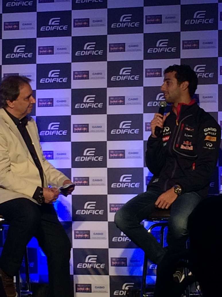 Reginaldo Leme e Daniel Ricciardo, em evento em São Paulo