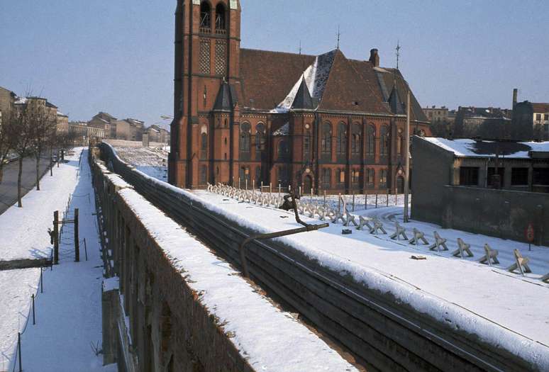 <p>Parte do Muro de Berlim</p>