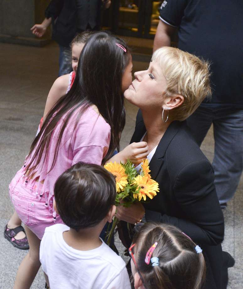 Xuxa grava comercial na Argentina 