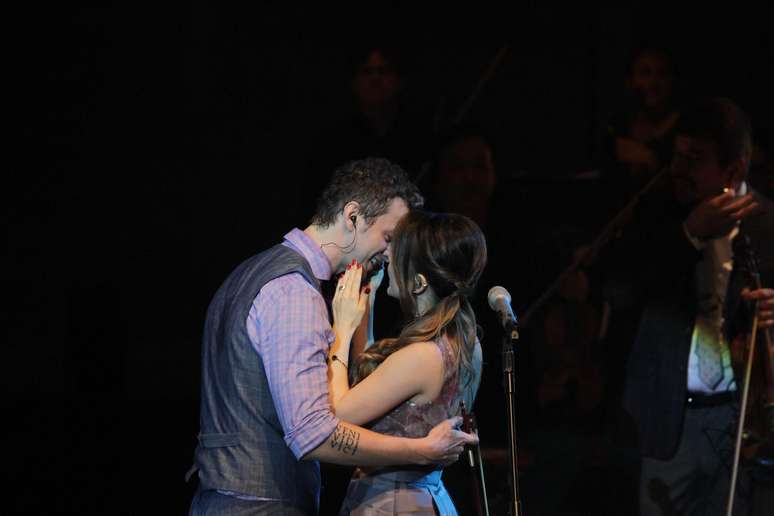 Fam&iacute;lia grava DVD em S&atilde;o Paulo com Sandy, Xoror&oacute; e Andreas Kisser