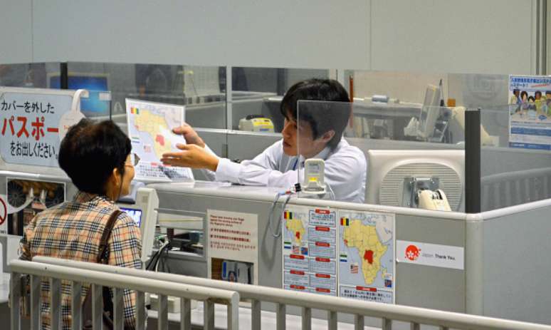 <p>Um japonês foi detido por fingir possuir sintomas de ebola</p>