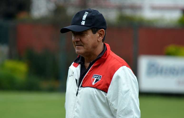 <p>Muricy tem contrato com o São Paulo até o fim do ano</p>