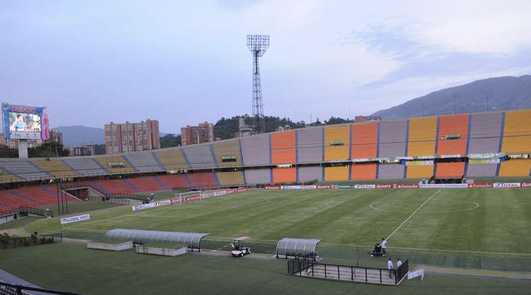 <p>São Paulo joga no Estádio Atanasio Girardot pela Sul-Americana</p>