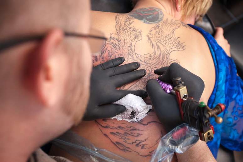 Tatuadores renomados estarão em cruzeiro temático entre Estados Unidos e México