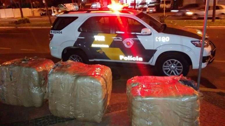 Polícia Rodoviária descobriu um esquema de tráfico de cocaína nas estradas de São Paulo