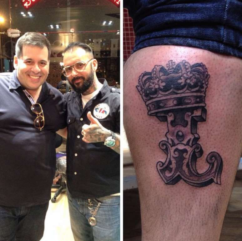 <p>Leandro posou ao lado do tatuador Kiko</p>