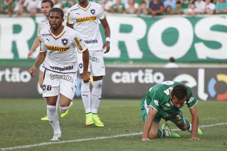 <p>Botafogo não teve inspiração e sucumbiu na Arena Condá</p>