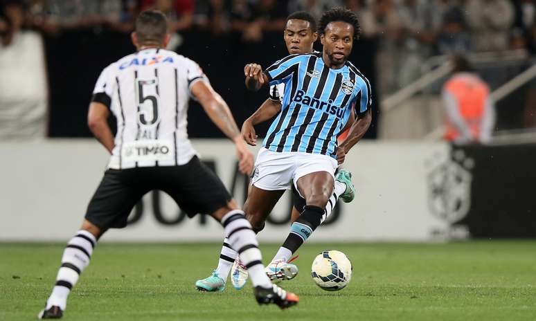 <p>Zé Roberto foi um dos destaques da reta final do Grêmio</p>