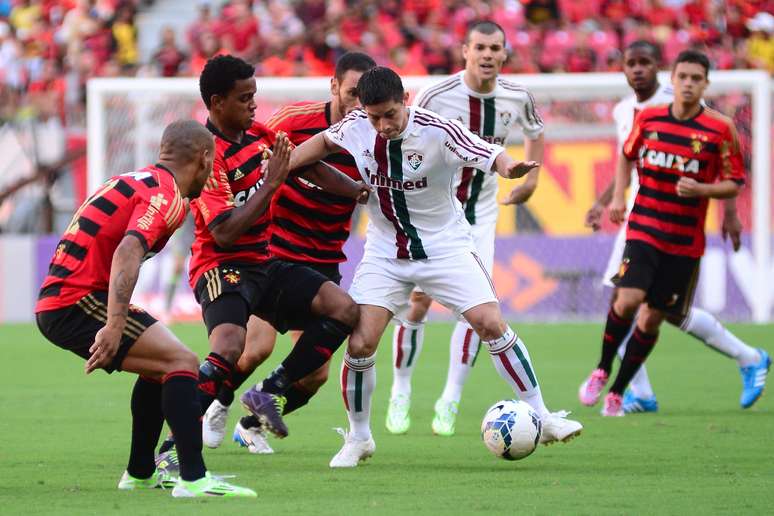 <p>Fluminense, de Conca, teve atuação apática no primeiro tempo</p>