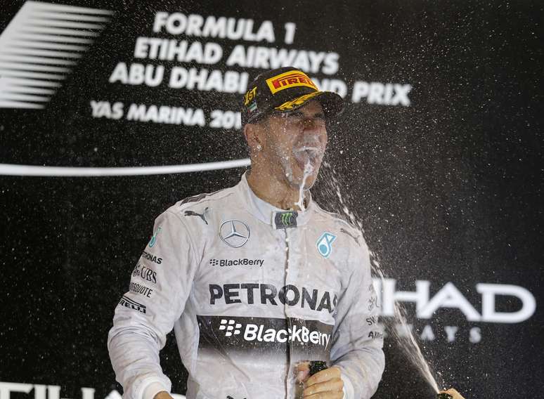 <p>Hamilton na conquista do título mundial de Fórmula 1</p>