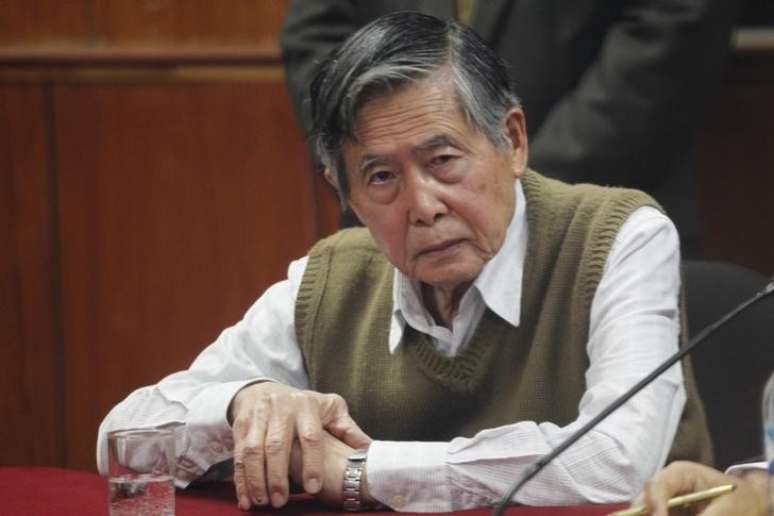 <p>O ex-presidente peruano Alberto Fujimori durante julgamento, em Lima, no Peru, em outubro</p>