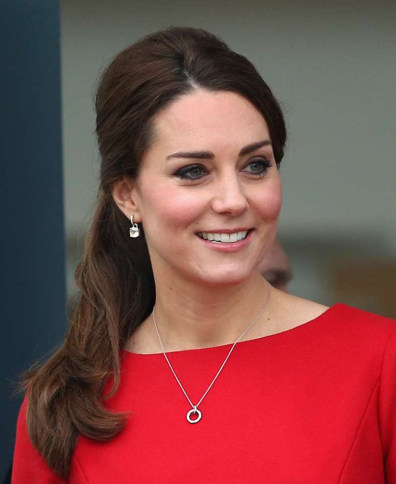 O sorriso bonito e natural da princesa Kate Middleton é resultado de um tratamento chamado micro rotações