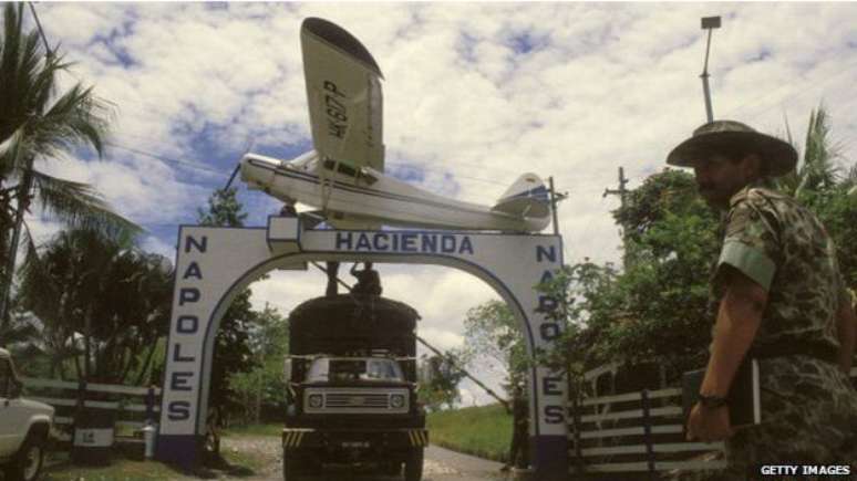 Traficante Pablo Escobar criou zoológico privado na Colômbia 