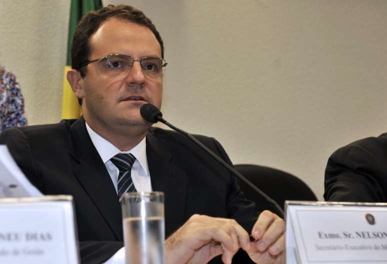 Nelson Barbosa foi um dos responsáveis pelo desenvolvimento dos pacotes para combater a crise financeira internacional a partir de 2008, além do PAC e do Minha Casa, Minha Vida