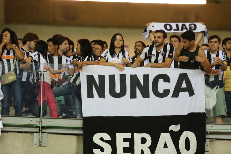 Atleticanos provocam cruzeirenses: "nunca serão"