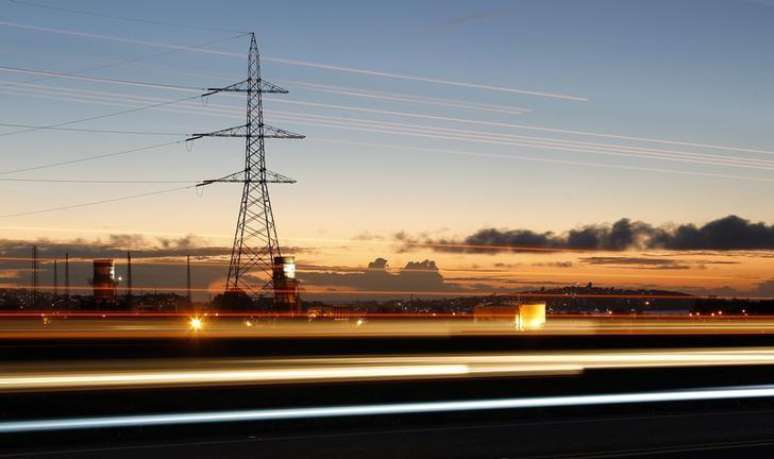 <p>A Agência Nacional de Energia Elétrica aprovou neste semana mudança na metodologia de cálculo do PLD para próximo ano</p>