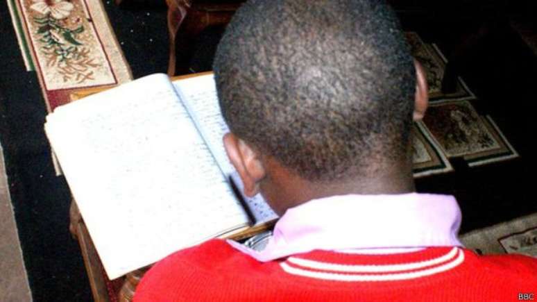 <p>O Orfanato Kanduyi abriga desde beb&ecirc;s com dias de vida a jovens de 18 anos, invariavelmente com o passado ligado a rela&ccedil;&otilde;es ilegais</p>