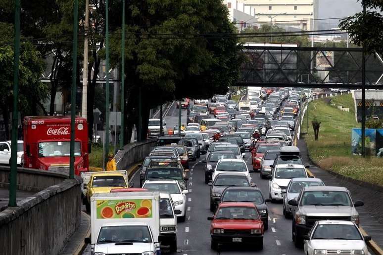 Viernes de quincena y tránsito en el DF, prevén tu salida.