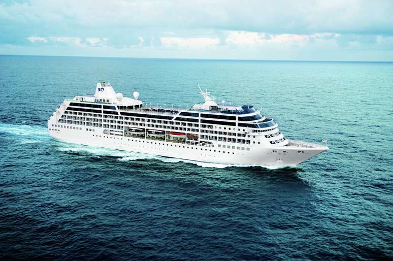 Ocean Princess passará por reforma e será rebatizado como Sirena para integrar frota da Oceania Cruises