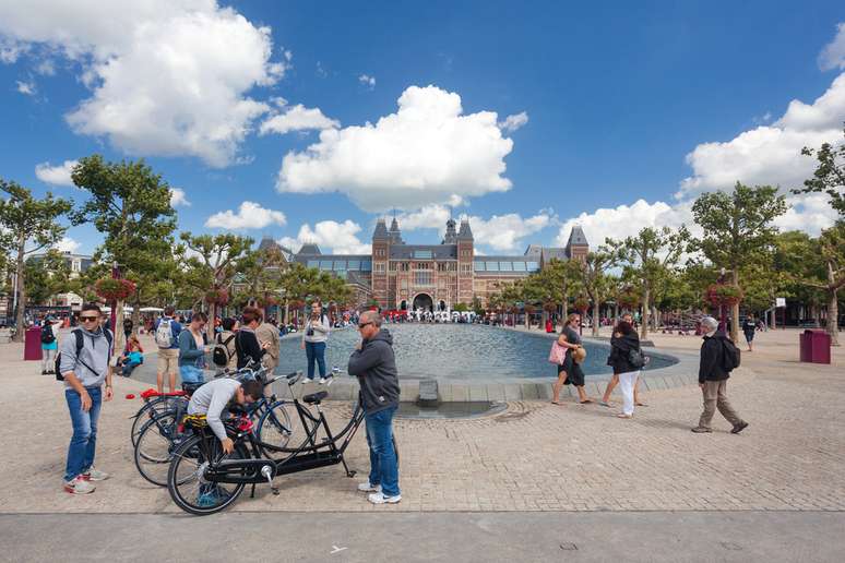 A Praça dos Museus é um ponto turístico por si só