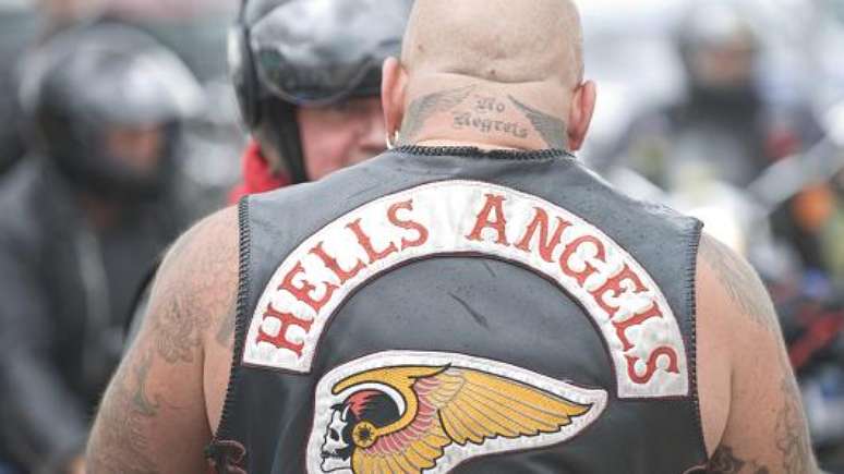 Os Hells Angels vão doar 200 bicicletas ao centro de desabrigados Poverello House, em Fresno, Califórnia