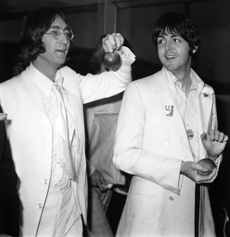 Paul McCartney falou sobre aniversário de morte de John Lennon 