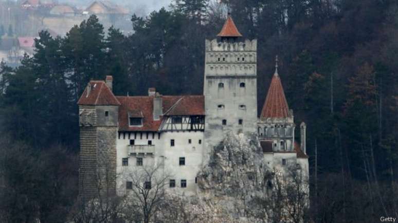 Durante o regime comunista, fam&iacute;lia Teleki perdeu seus castelo e foi obrigada a viver por 19 anos no por&atilde;o