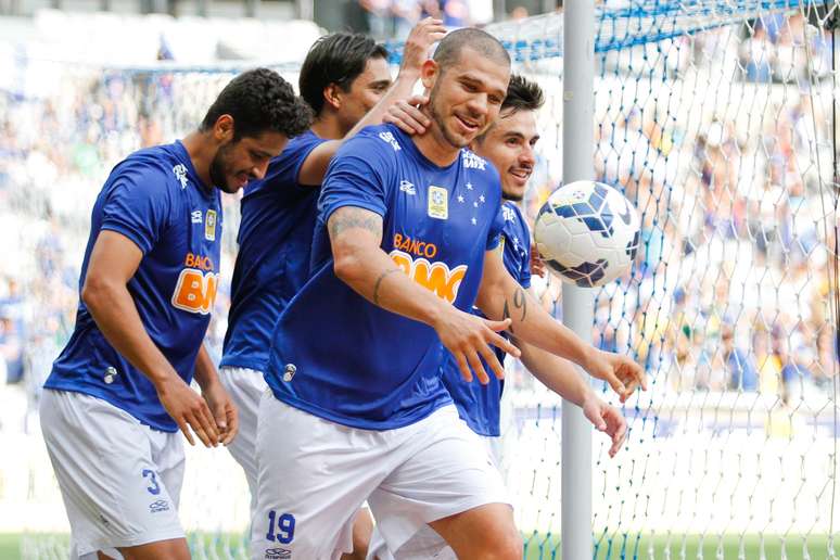 <p>Volante fez parte do elenco vitorioso do Cruzeiro nos últimos anos</p>