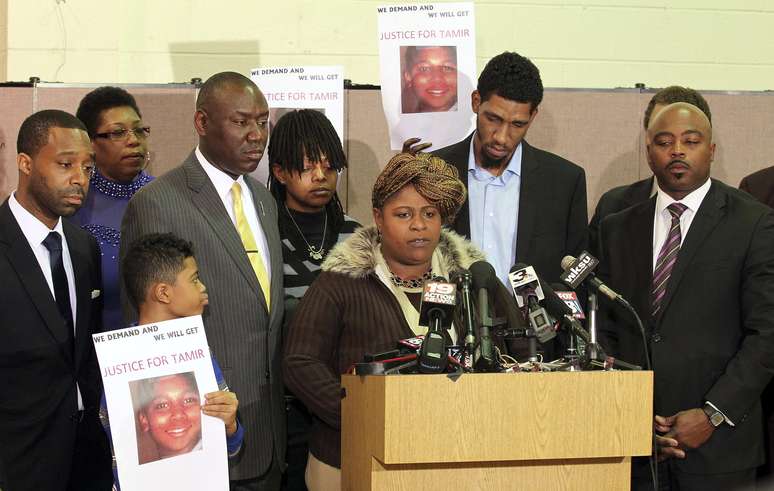 A mãe de Tamir Rice exigiu justiça pela morte do filho 