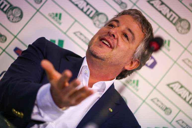 Paulo Nobre criticou comportamento da torcida do próprio Palmeiras