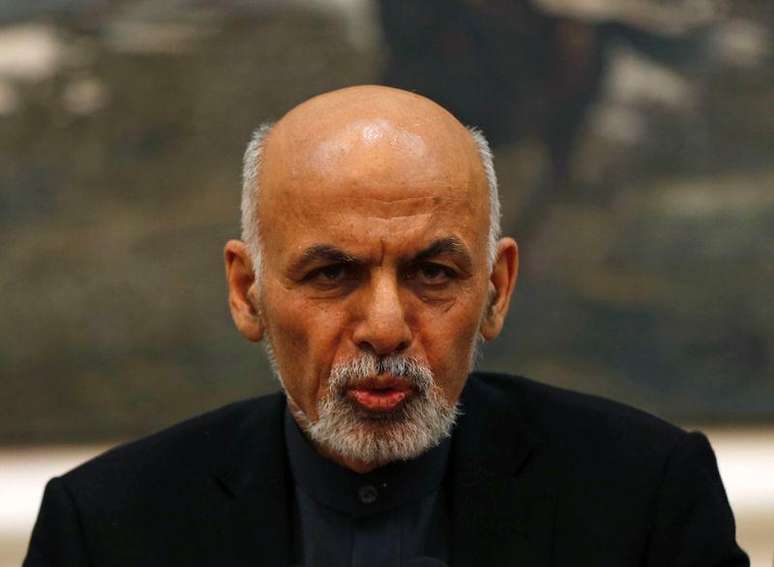 Presidente afegão Ashraf Ghani fala sobre CIA durante evento em Cabul. 10/12/2014.