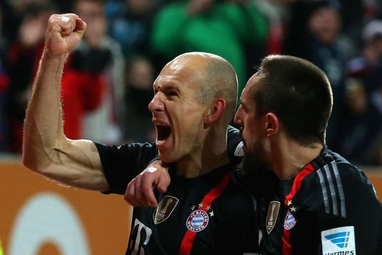 <p>Bayern, de Robben, é um dos favoritos ao título</p>