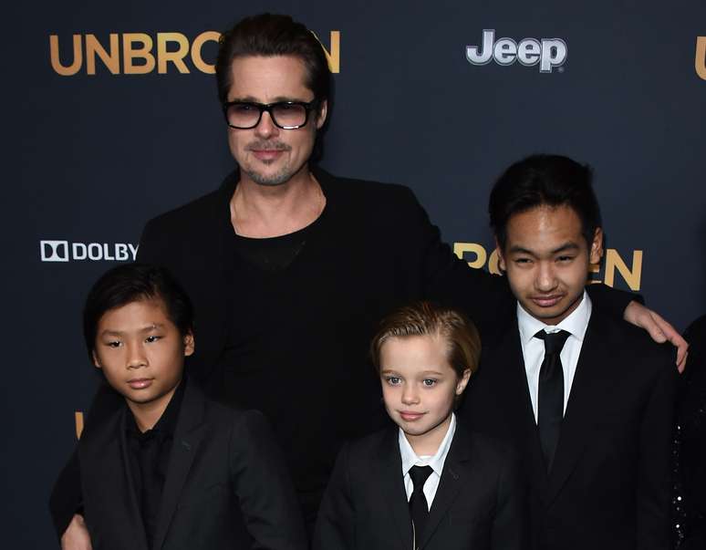 Brad Pitt leva filhos a estreia de filme assinado por Jolie