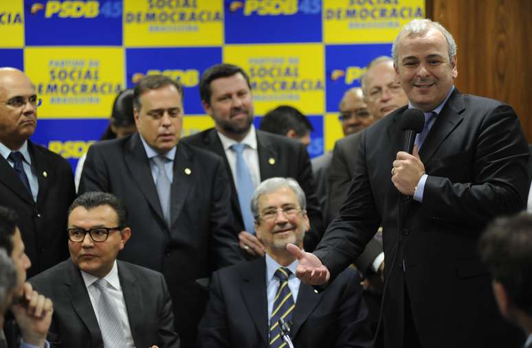 Dep. Julio Delgado (PSB-MG) discursa durante o lançamento de sua candidatura à presidência da Câmara dos Deputados, nesta terça-feira, 17 de dezembro